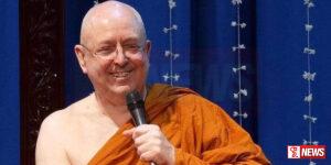 අජාන් බ්රහ්ම හිමියන් කටුනායක ගුවන් තොටුපළේ දී අතරමං