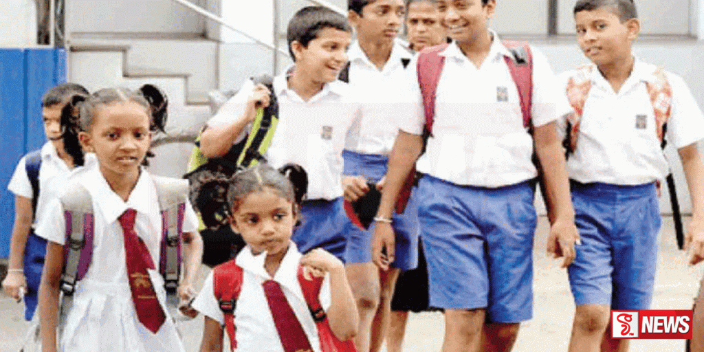 පාසල් සිසුන්ගේ වාර ප්රවේශපත්ර ඉහළ දැමීමේ සූදානමක්