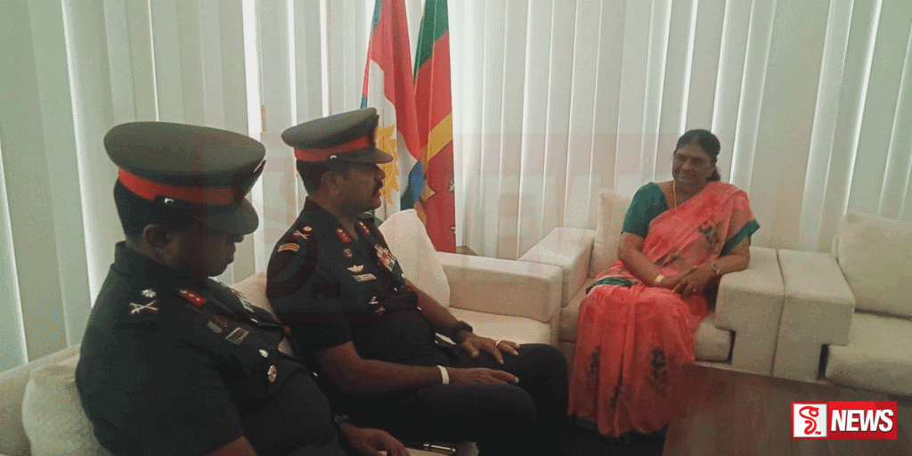 උතුරු පළාත් ආණ්ඩුකාරවරිය හා යාපනය නව ආරක්ෂක සේනා  ආඥාපති අතර හමුවක්