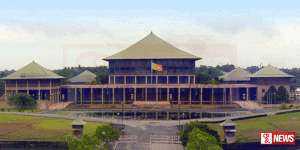 මාධ්ය ආයතන ප්රධානින් පාර්ලිමේන්තුවට ගෙන්නයි