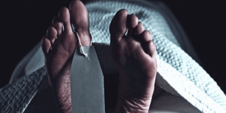 එකම පවුලේ පියා, මව සහ පුත්රයා ජීවිතක්ෂයට