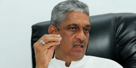 ෆොන්සේකා ඉල්ලා අස්වේ