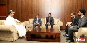 මාලදිවයින් කෘෂිකර්ම ඇමති දෙමුහුන් පොල් පැල 50000 ක් ඉල්ලයි