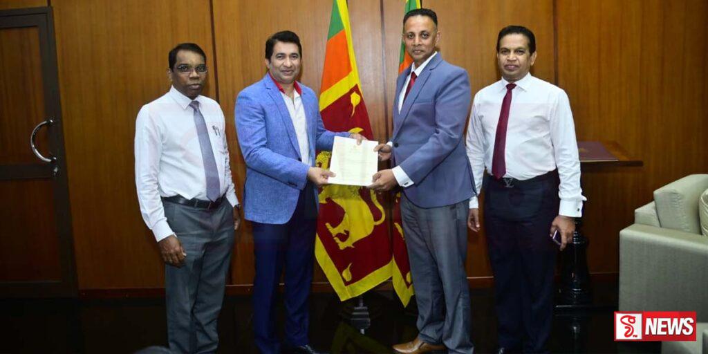 ජාතික යොවුන් සේනාංකයේ නව සභාපති වැඩ භාරගනී