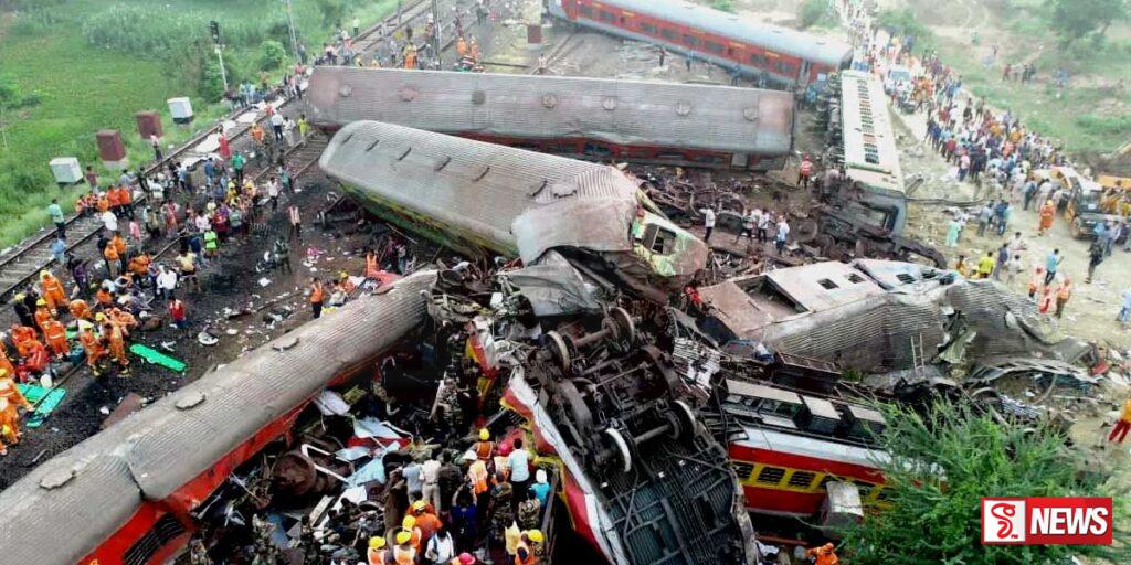 බිහිසුණු දුම්රිය අනතුරකින් 207ක් මරුට