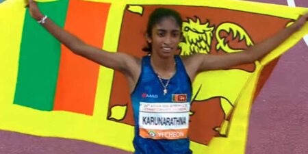 තරුෂිට රන් පදක්කමක්