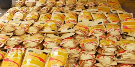 ලක්ෂ ගණනක කහ සමග පුද්ගලයෙක් අත්අඩංගුවට