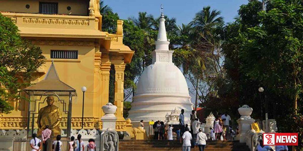 බෙල්ලන්විල රජමහා විහාරයේ ඇසළ පෙරහැර මංගල්ය 29 සිට ඇරඹේ