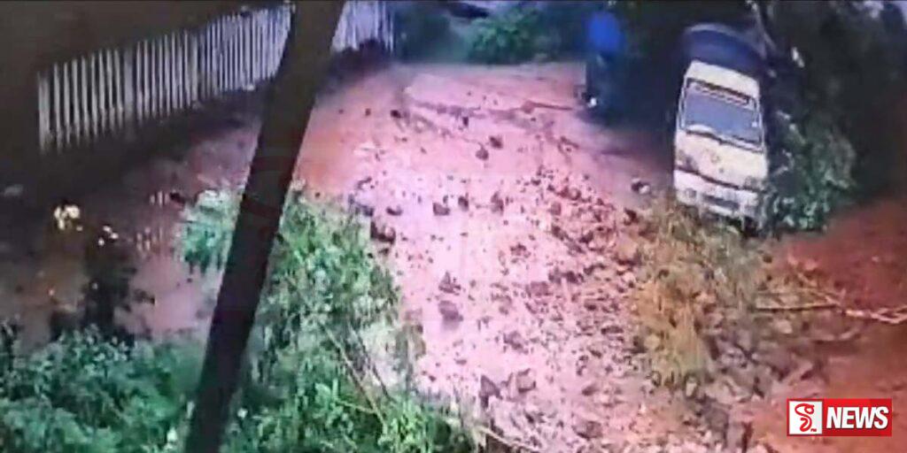 නිවසක් මතට තාප්පයක් කඩා වැටිමෙන් නිවසට සහ ජිප් රථයකට දැඩි අලාභ හානි