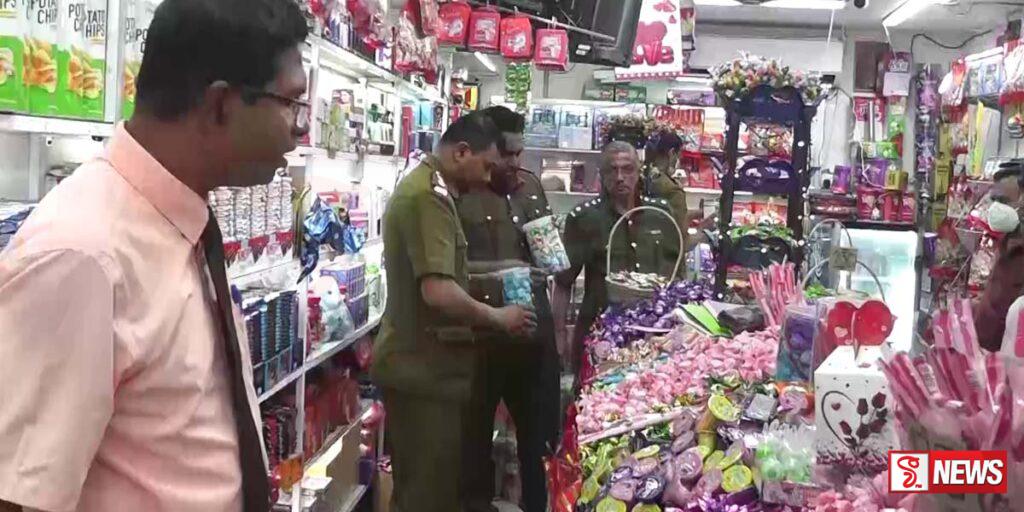 කල් ඉකුත් වූ චොක්ලට් සහ රසකැවිලි තොගයක් නීතියේ රැහැනට