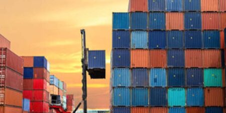 බහලුම් විශාල ප්රමාණයක් රේගුවේ සිරවේ