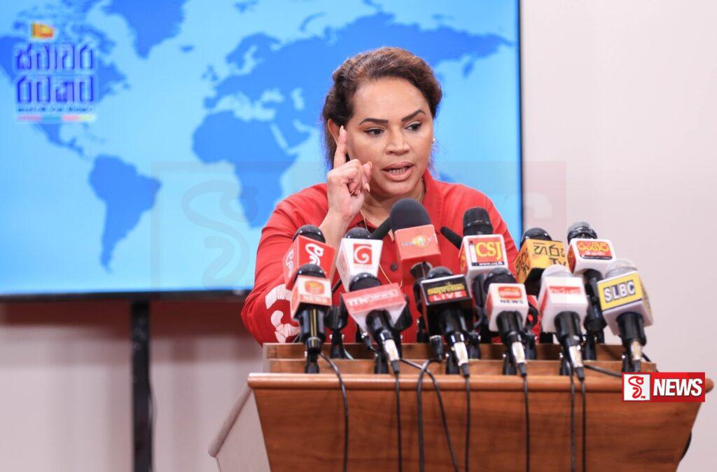 ඇමරිකානු ඩොලර් මිලියන 800ක ආදායමක්