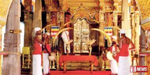 ශ්රී දළදා සමිදුන් වෙනුවෙන් සිදු කරන තේවා කටයුතු මල්වතු පාර්ශවයට