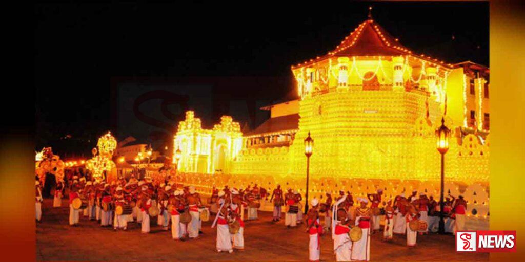 මහනුවර ඇසළ මංගල්යයේ සිව්වන රන්දෝලි පෙරහැර අද රාත්රියේදී