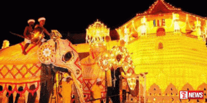 පළමු කුඹල් පෙරහැර අද රාත්රී 7.10 ට වීථි සංචාරය කරයි