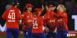 20/20 තරගයේ එංගලන්ත කාන්තා කණ්ඩායමට ජය