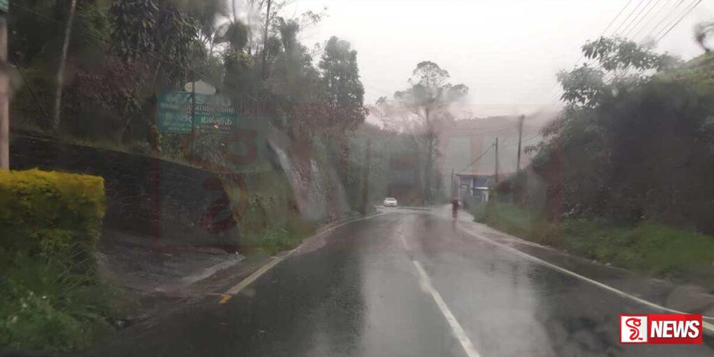 මධ්යම කඳුකරයේ බටහිර බෑවුම් ප්රදේශවලට තද වැසි