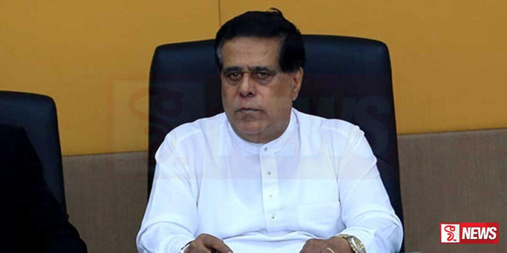 ගුවන් යානා කිහිපයක් ප්රමාද වීම ගැන කනගාටුව පළ කරනවා