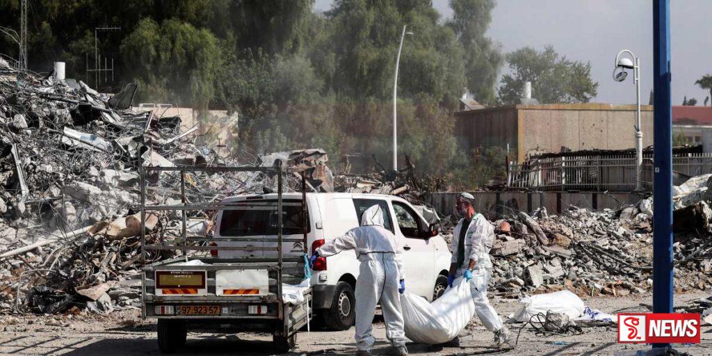 ගාසා තීරයේ නිවාස දෙකකින් මළ සිරුරු 18ක්