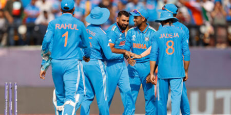 අපරාජිත නවසීලන්තයෙන් අපරාජිත ඉන්දියාවට ලකුණු 274ක ඉලක්කයක්