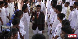 වර්තමාන පාර්ලිමේන්තුවේ සිටින ඇතැම් මන්ත්රීවරුන් රගපානවා