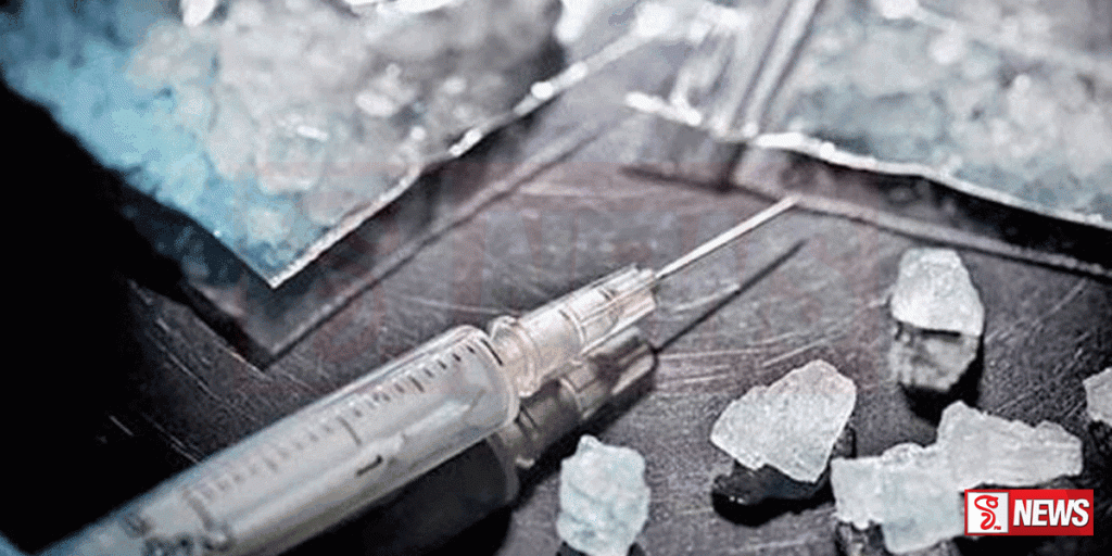 අයිස් සහ මත්පෙති 320 ක් සමඟ පුද්ගලයෙකු අත්අඩංගුවට