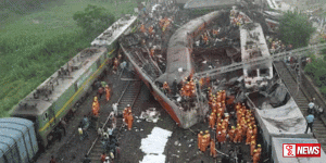 ඉන්දියාවේ දුම්රිය අනතුරකින් 09ක් ජීවිතක්ෂයට