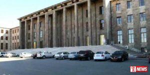 තුර්කි පාර්ලිමේන්තු සංකීර්ණය ආසන්නයේ පිපිරීමක්