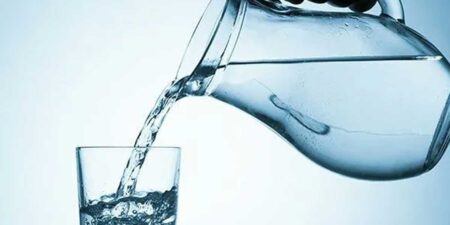 දිනකට අවම වශයෙන් ජලය ලීටර දෙකක්වත් බොන්න