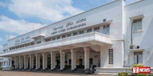 දුම්රිය ස්ථානයේ දැඩි පාලු ස්වභාවයක්-ජනතාව පීඩනයෙන් (වීඩියෝ)