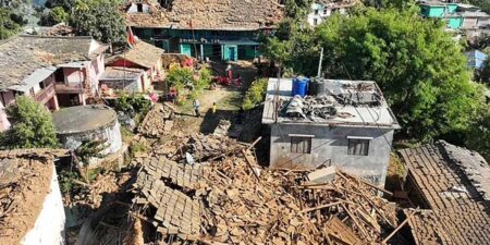 නේපාල භූ කම්පනයෙන් ලාංකිකයන් අනතුරක් නෑ