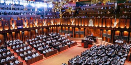 කථානායකට එරෙහි විශ්වාස භංගය විවාදයට ගැනීමට දින නියම වේ