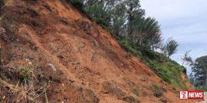 ප්රදේශ කිහිපයක් සඳහා නායයෑමේ අනතුරු ඇඟවීම්