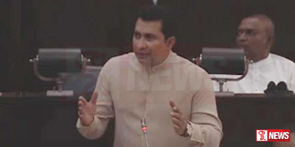 ඇමති රොෂාන්ට තර්ජන?