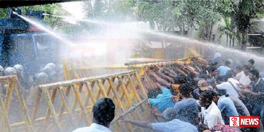 විරෝධතාව අතරතුර අත්අඩංගුවට ගත් වෛද්ය පීඨ සිසුන් ඇප මත මුදා හැරේ