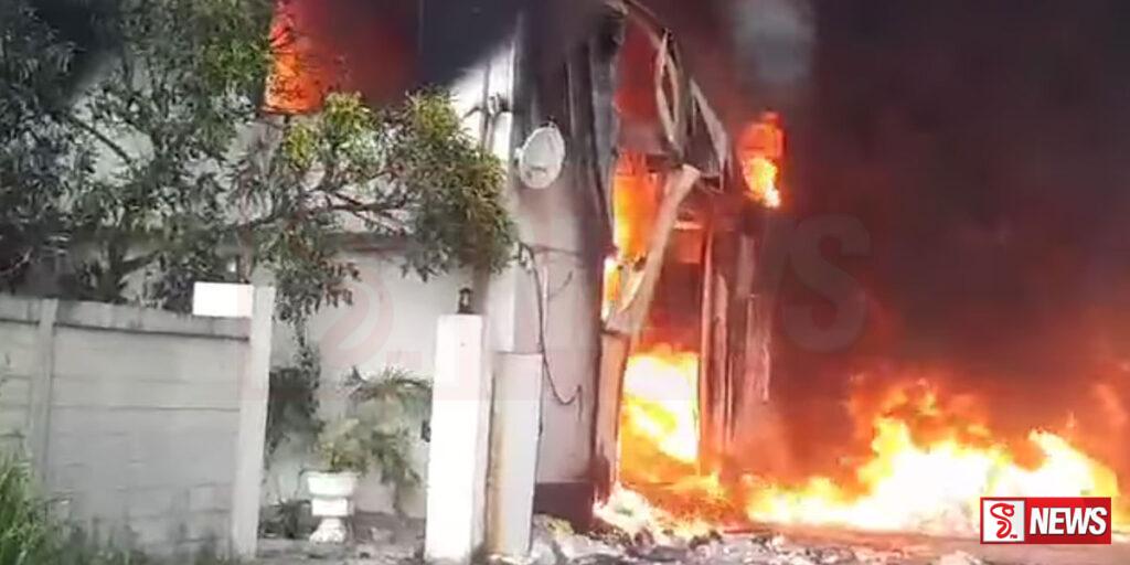 ඇල්ල ප්රදේශයේ නිවසක් ගින්නෙන් විනාශ වෙයි