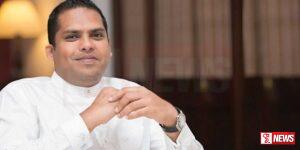 සංචාරක අමාත්යවරයා සීගිරියේ යටිතල පහසුකම් පිළිබඳ නිරීක්ෂණය කරයි