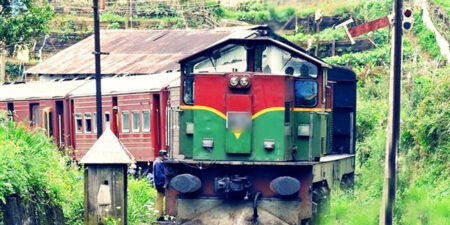 දුම්රිය ගමන්වාර් 4ක් අවලංගු කෙරේ