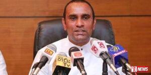 එයා එක එක මුට්ටි දාලා බලනවා-රනිල්ගෙ ප්රකාශය චමින්ද කුඩු කරයි (වීඩියෝ)