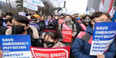 වර්ජන කළ වෛද්යවරුන් 7000 ක් නෙරපයි