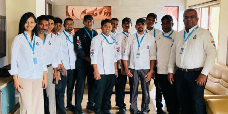 අම්බානි විවාහයට කෑම හැදූ ශ්රි ලාංකික සූපවේදින්