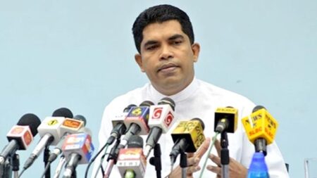 මධ්යම තැපැල් හුවමරුවට ඉතිහාසයේ වැඩිම භාණ්ඩ ප්රමාණය ලැබෙයි