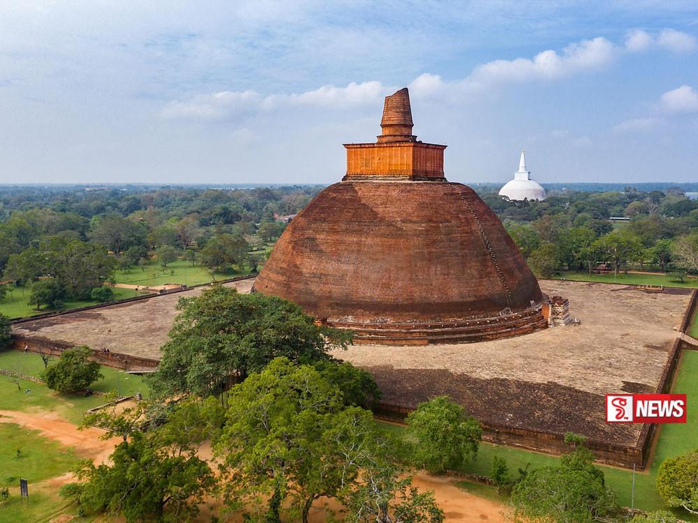 ජේතවනාරාම ස්ථූපයේ ඉරිතැලීම් සම්බන්ධයෙන් වාර්තාවක් ඉල්ලයි