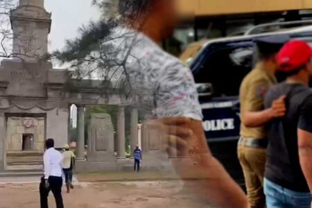 මාධ්ය හමුවට කඩා වැදුනු චන්ඩි ඇල්ලූ මෙහෙයුම (වීඩියෝ)