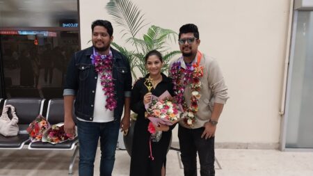 “අයියෝ සාමි” ලොවක් දිනයි