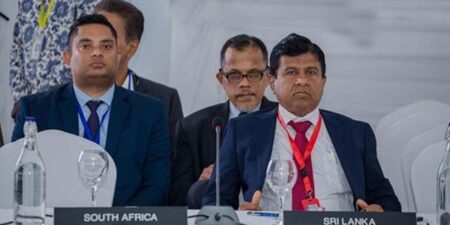 අධිකරණ අමාත්යවරයා පොදු රාජ්ය මණ්ඩලීය නීති අමාත්යවරුන්ගේ සමුළුවට