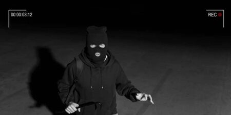 ගම්පොල කුකුල් මස් හොරා CCTV කැමරාවේ