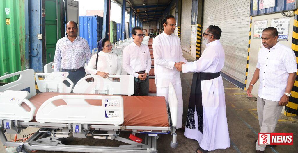 දැඩි සත්කාර ඒකක ඇදන් 157 ක පරිත්යාගයක්