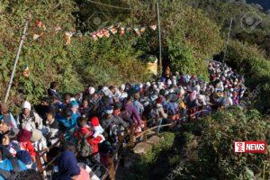 ශ්රී පාද වන්දනාවට විශාල පිරිසක්