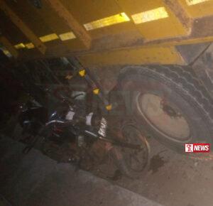 කිලිනොච්චියේ රිය අනතුරකින් පුද්ගලයෙකු මරුට